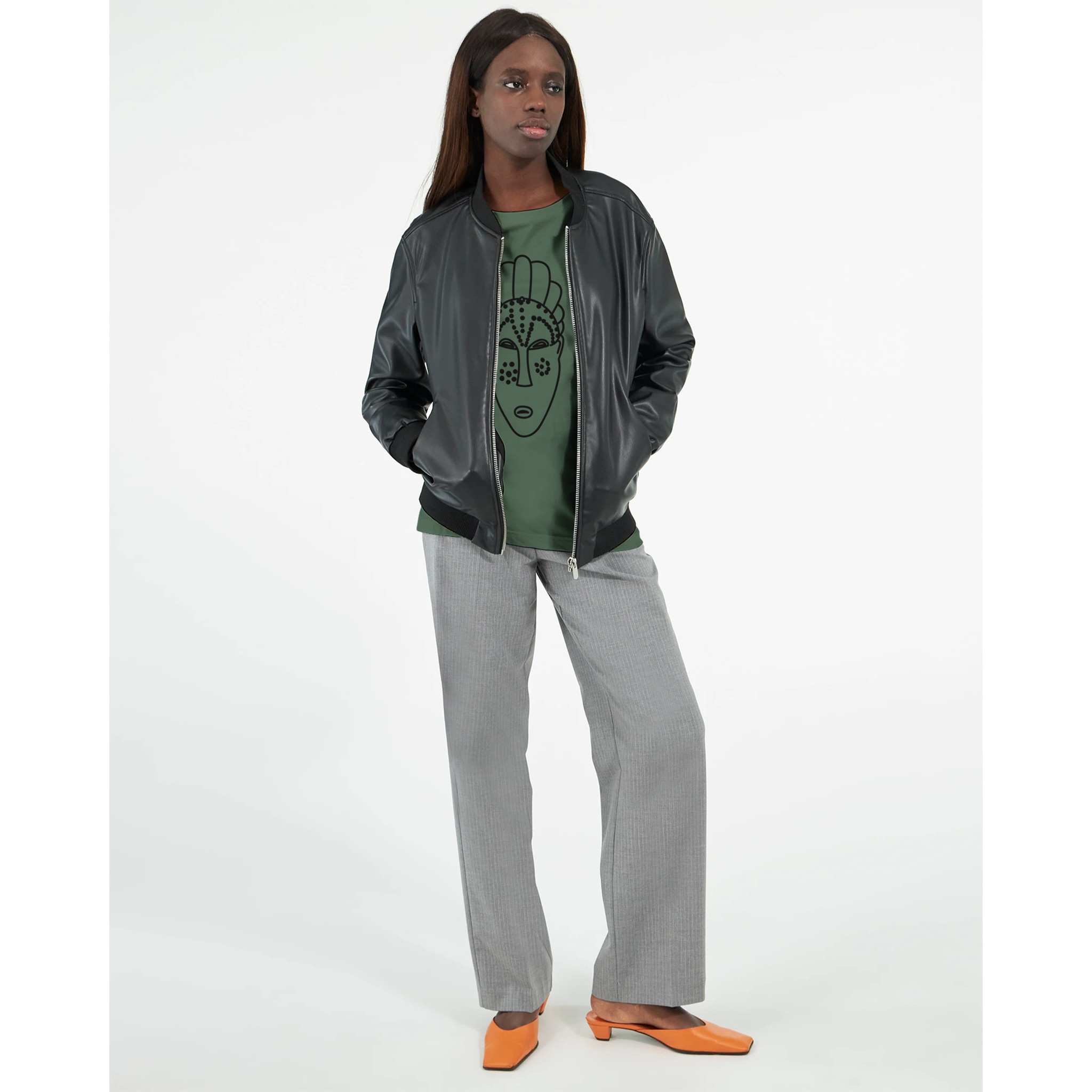 99079107-5dc2-46b0-b3a7-846755b45750